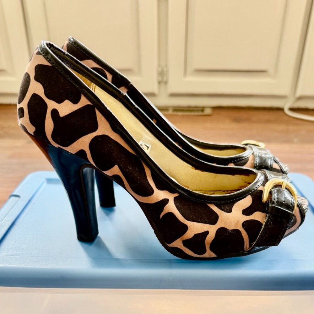 Mossimo Leopard Print Peep Toe Heels w/ Buckle Y2K Pumps Size 8
